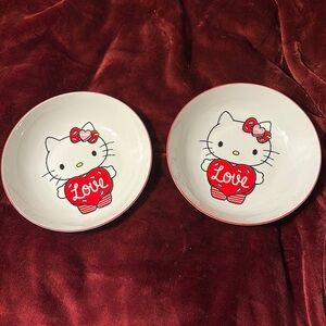 New Hello Kitty Valentines Bowl Set